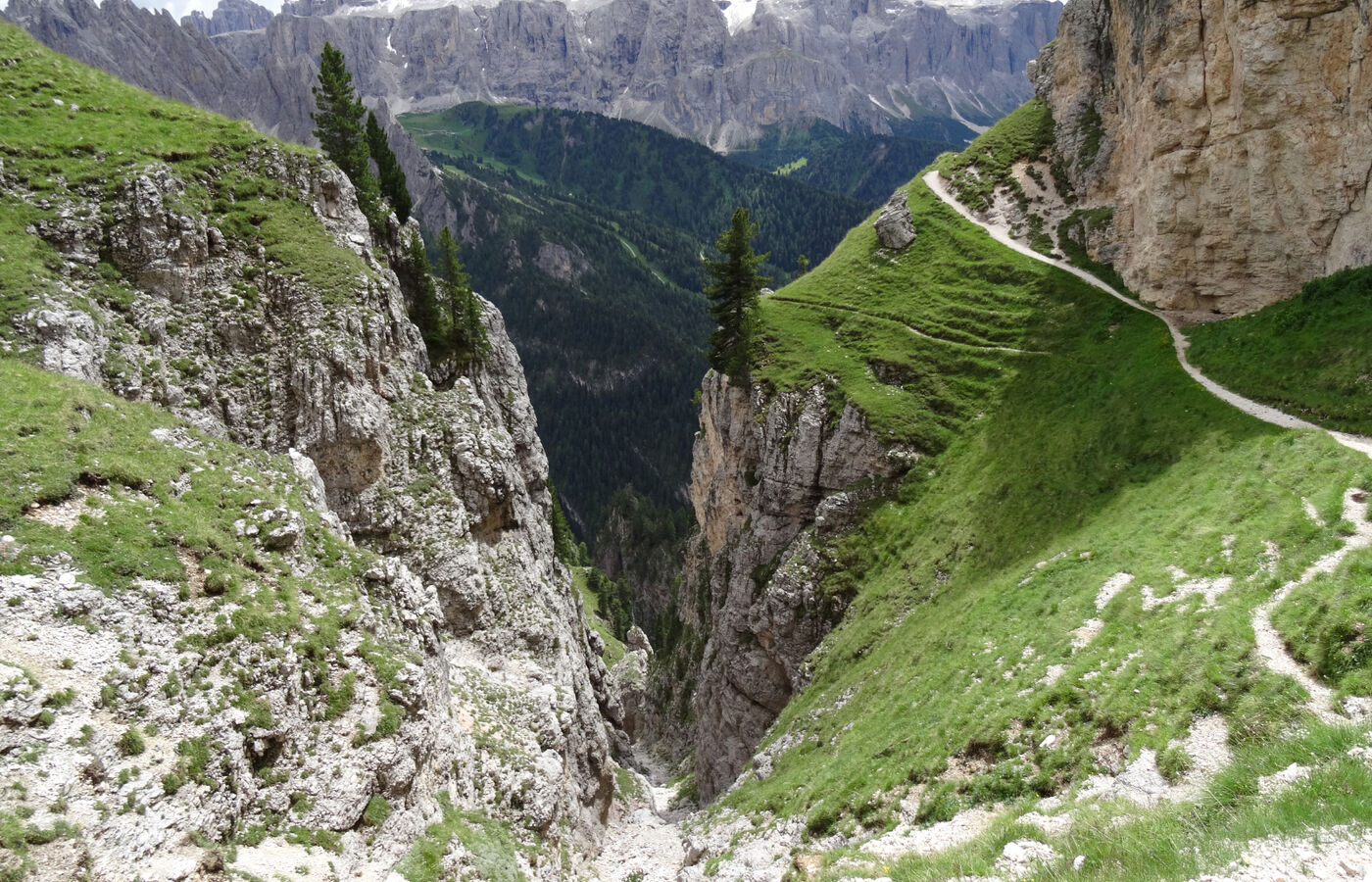 Regensburger und Steviahütte im Grödnertal 