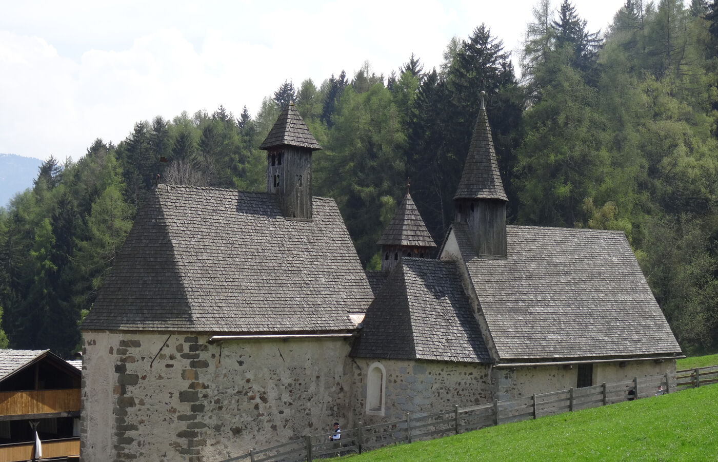 Die Wasserfälle in Barbian, Dreikirchen nach Villanders und Klausen 