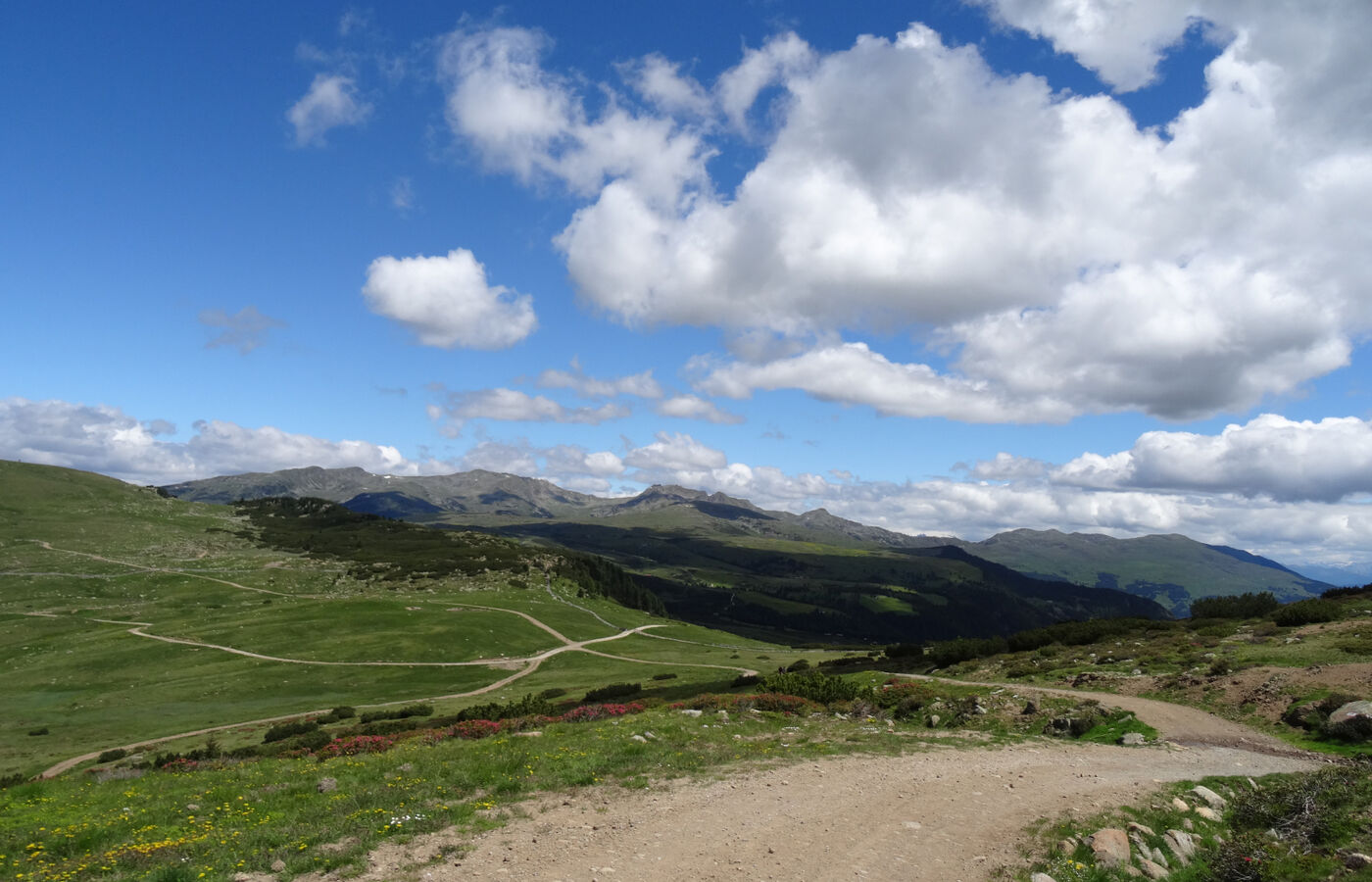 Rittnerhorn Promenadenweg zur Feltuner Hütte 