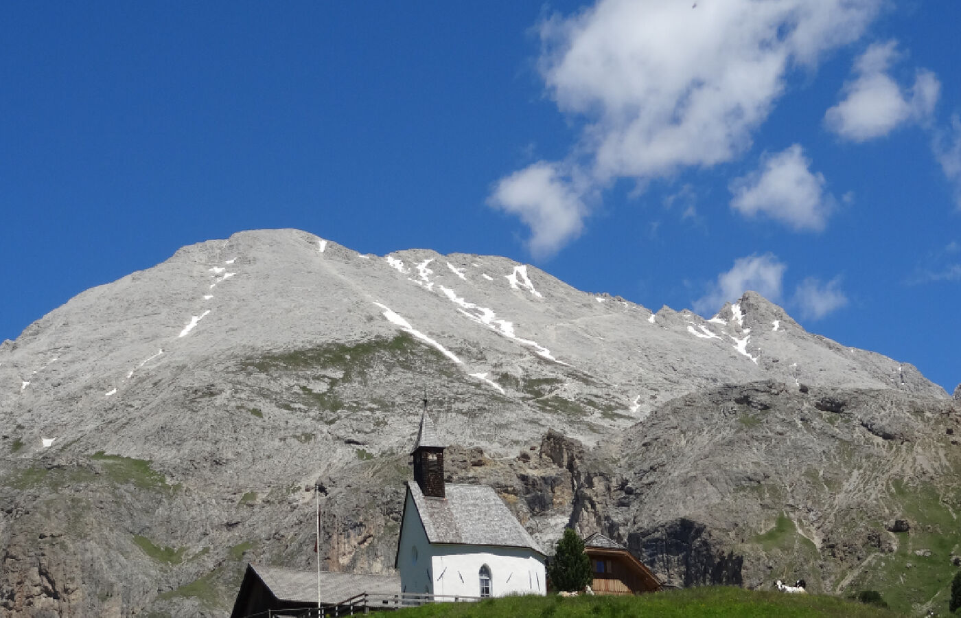 Friedrich-August-Weg - vom Sellajoch über die Plattkofelhütte zur Seiser Alm - Saltria 